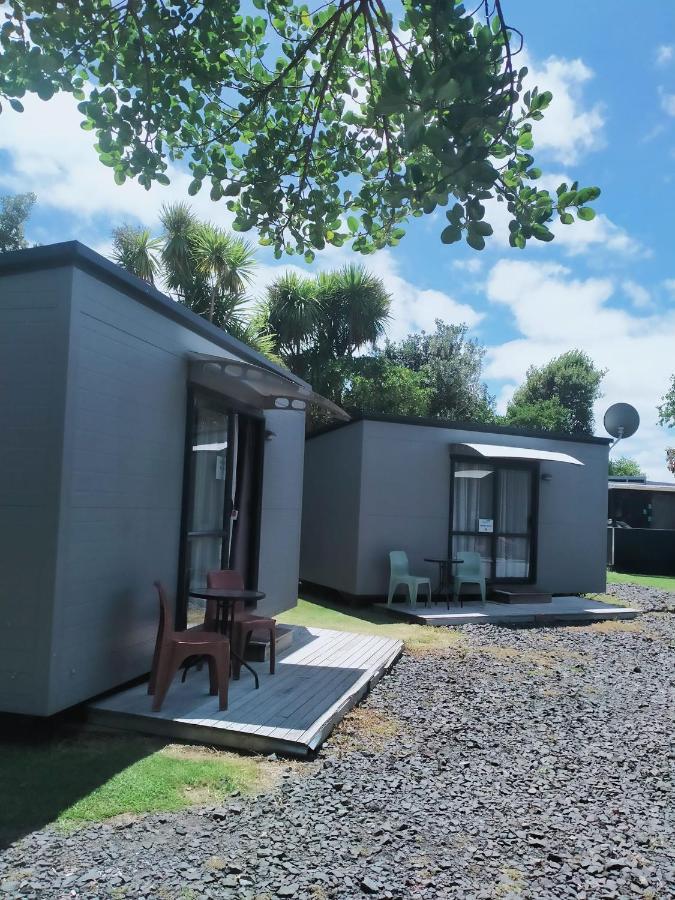 Port Waikato Holiday Park Exterior photo