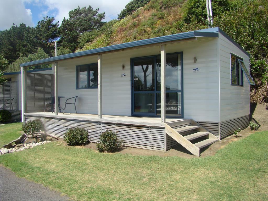 Port Waikato Holiday Park Room photo