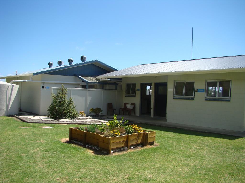 Port Waikato Holiday Park Exterior photo
